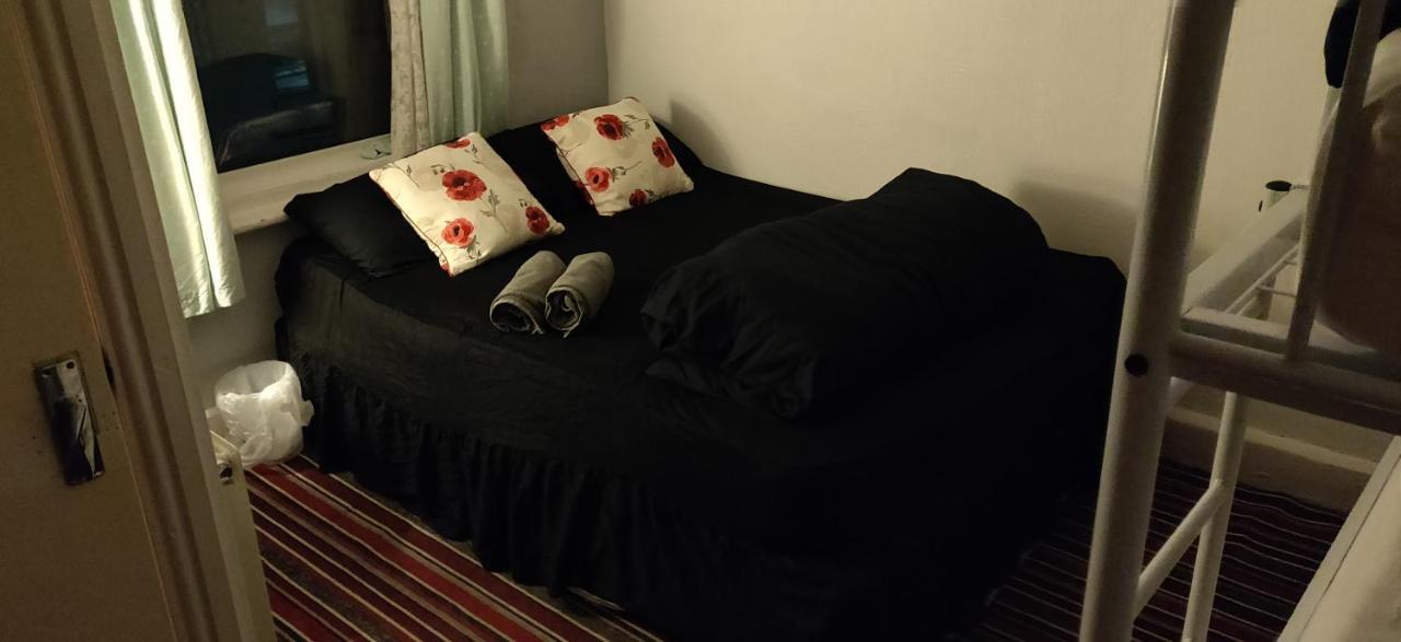 بلاكبول Frankies Hotel المظهر الخارجي الصورة